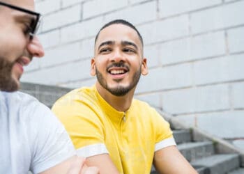 syukur, Hukum Bersiul dalam Islam, Teman dalam Islam, Ciri Orang yang Ikhlas, Tips Atasi Masalah Sesuai Sunnah,Cara Bersyukur, Cara Jaga Lisan, Perbuatan Baik, Ciri-ciri Jokes Bapack-bapack