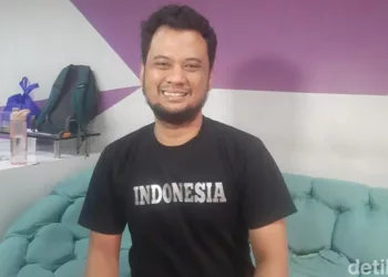 Panji Petualang tegaskan tak tahu menahu soal kematian Alprih si Pawang Ular. Foto: Febri/detikHOT