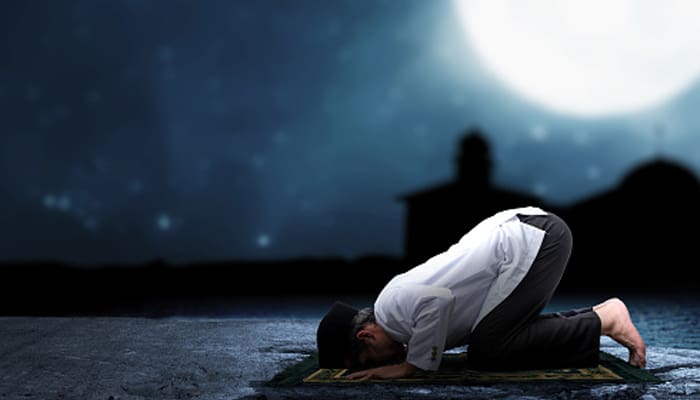 4 Keutamaan Tahajjud 3 Keutamaan Tahajjud