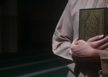 sabar, Sebab Surat At-Taubah Tak Dimulai dengan Basmallah