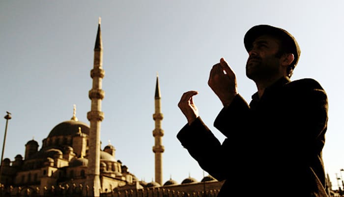 8 Penyebab Doa Tidak Terkabul 1 Doa agar Dimudahkan Bayar Utang, Penyebab Doa Tidak Terkabul