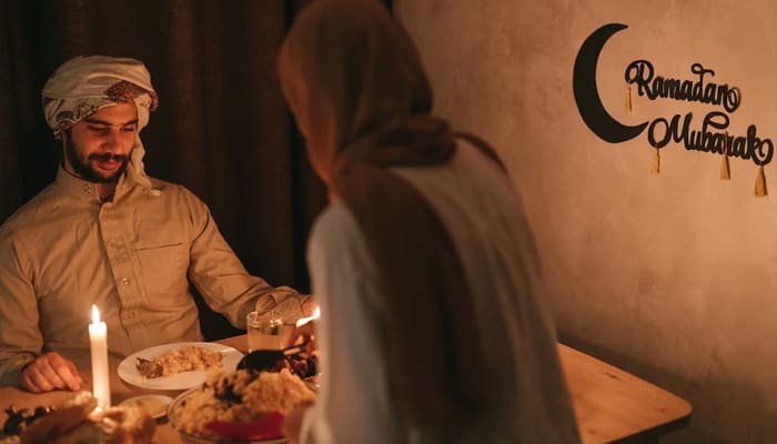 3 Keutamaan Makan Sahur 1 Keutamaan Makan Sahur, Hukum Makan Sahur Setelah Imsak, Menu Sahur Sehat