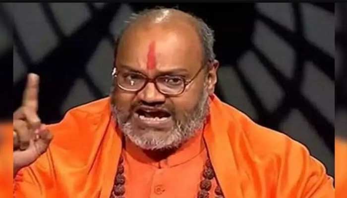 Hasut Pengikut untuk Rebut Kabah, Ini Sosok Pendeta Hindu Asal India 1 pendeta hindu, kabah