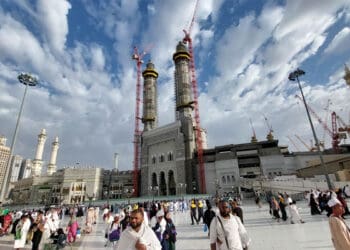 Tata Cara Melaksanakan Sa'i, Takbir Idul Adha, Mekkah,Nusantara, Madinah, Abrahah, puasa, 15 Larangan di Bulan Dzulhijjah, adzan