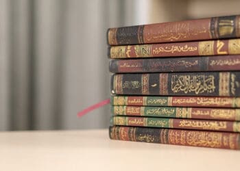 Sejarah Penulisan Hadis, Imam Ahmad, Fiqh, Keutamaan Menghafal Hadits Nabi, Pahala dari Membaca Hadits Nabi, Hadits, Nabi Khaidir, Hadits Palsu, Hadits Palsu, Hadits tentang Keutamaan Shalawat kepada Nabi, Hadits Qothiyyatus Tsubut, Maqashid Syariah, Fathul Majid, Qaul Jadid, Hadits Qudsi