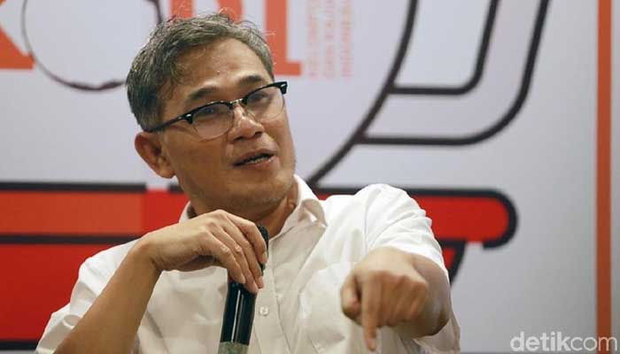 Diberi Ultimatum Mundur atau Dipecat dari PDIP, Begini Respons Budiman Sudjatmiko 1 budiman sudjatmiko, budiman