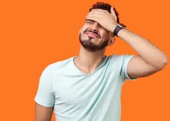 Hukum Mengumpat dalam Islam, Musibah, Penyebab Iman Menjadi Lemah