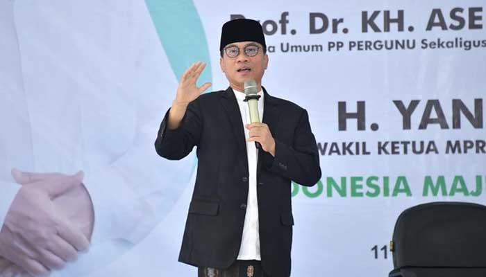 PAN Ungkit Pidato Megawati soal 'Jokowi Tak Ada PDIP Kasihan Dah' 1 pdip, jokowi, pan