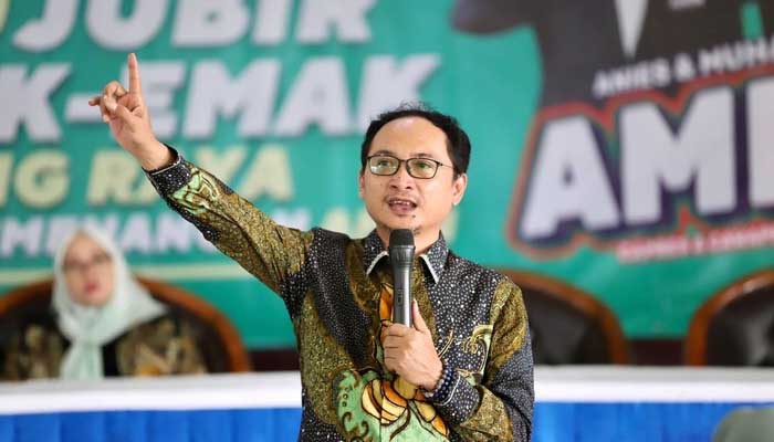Sekjen PKB Kukuhkan 2.000 Emak-emak Malang Raya Jadi Jubir AMIN 1 anies, amin
