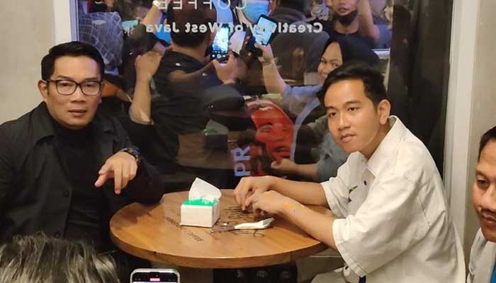 Kampanye di Bandung, Gibran dan Ridwan Kamil Keliling Jalan Braga 1 gibran