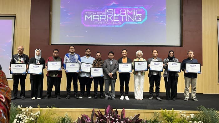 Masuk Ranking 3 Terbesar di Dunia, Pasar Islam Indonesia Terapkan State of The Global Islamic Economy (SGIE) Digitalisasi 3 Tech for Islamic 2024, MarkPlus Islamic