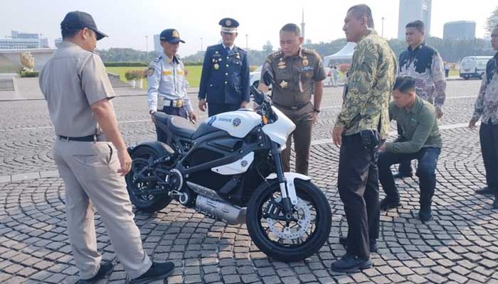 PKB DKI Minta Pengadaan Motor Listrik Rp 6,3 M Batal 1 motor listrik
