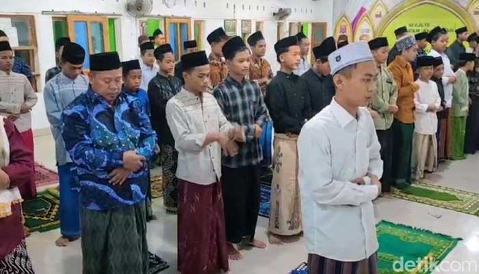 Heboh Tarawih 23 Rakaat hanya 7 Menit, Ini Pendapat MUI-PBNU-Muhammadiyah 1 tarawih
