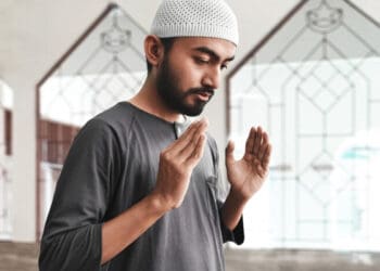 Surat yang Harus Dibaca ketika Shalat Dhuha, Keutamaan Shalat Rawatib, Keutamaan Shalat Sunnah Rawatib, Tata cara shalat, , Hukum Baca Surah yang Sama dalam Shalat, Hukum Menqadha Shalat untuk Orang yang Sudah Meninggal, Shalat Sunnah, Pahala dan Keutamaan Shalat Dhuha, Sunnah, Allahu Akbar, Shalat Tasbih, Keutamaan Shalat Qobliyah Shubuh, Shalat Dhuha