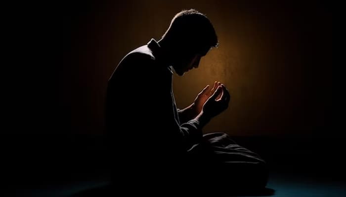 Apa yang Harus Dilakukan Jika Didoakan Keburukan oleh Orang Lain? 2 Itikaf, Doa Selepas Shalat Shubuh,Didoakan Keburukan oleh Orang Lain