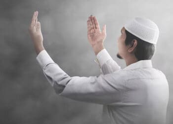 Tata Cara Shalat Dhuha, Sebab Doa Kita Dijabah oleh Allah SWT, Hukum Mengusap Wajah setelah Berdoa, Amalan