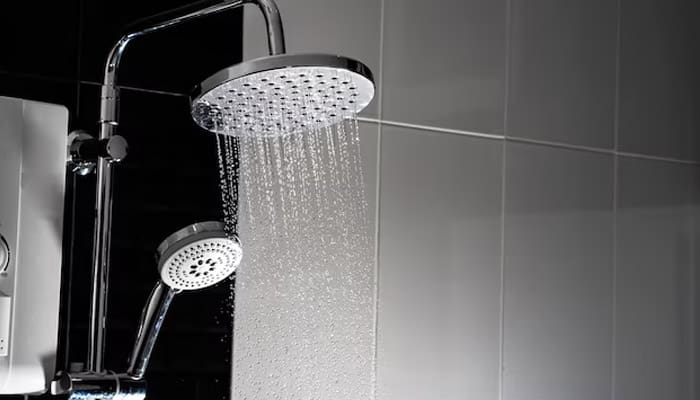 Hukum Mandi untuk Shalat Jumat 1 Hukum Mandi untuk Shalat Jumat, Mandi di Malam Hari