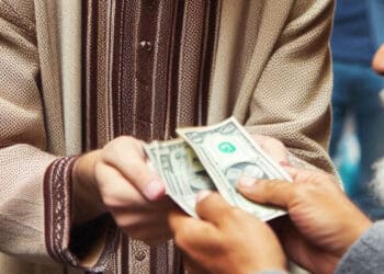 Hal yang Bisa Jadi Kita Sedekahkan, Keutamaan Sedekah
