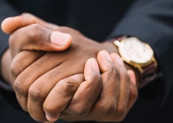 Hukum Ucapan ‘Waktu Itu Pengkhianat’