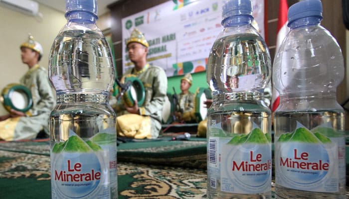 RMINU dan PCNU Gandeng Le Minerale, Produk Asli Milik Indonesia, dalam Hari Santri Dukung Kemajuan Bangsa 3 Le Minerale