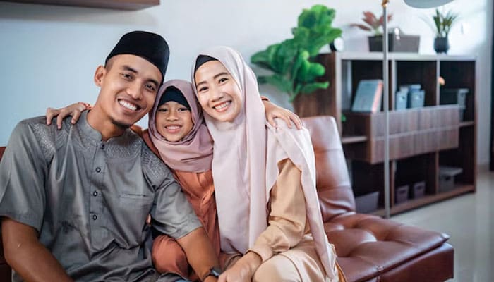 9 Kewajiban Suami pada Istri 1 Kewajiban Suami pada Istri, Tanda Kebahagiaan